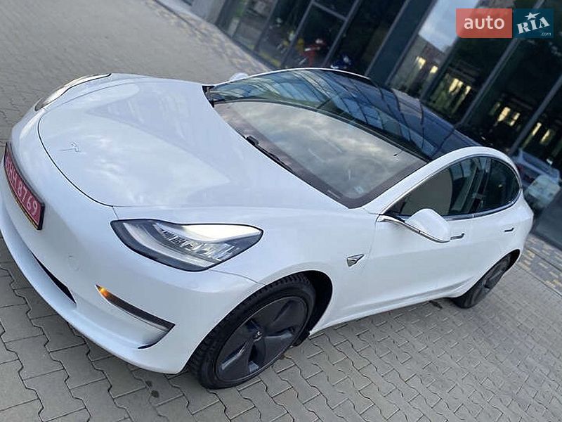 Седан Tesla Model 3 2020 в Житомире фото 2 Седан Tesla Model 3 2020 в Житомире