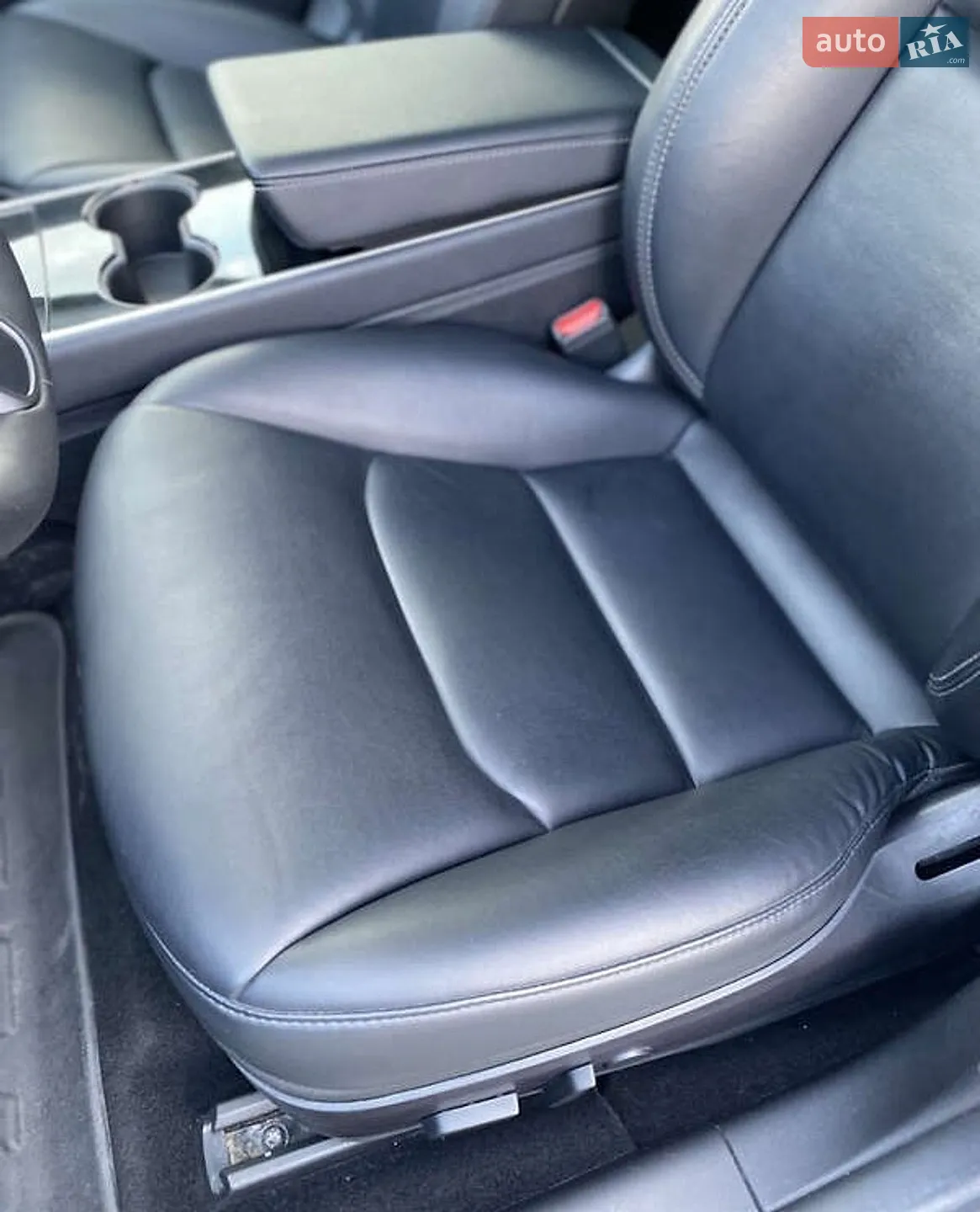 2020 Tesla Model 3 - мініатюра 21