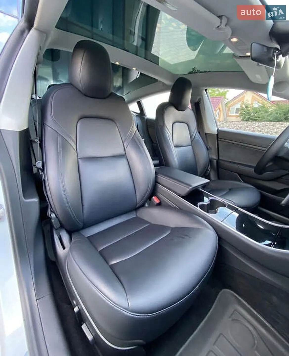 2020 Tesla Model 3 - мініатюра 24