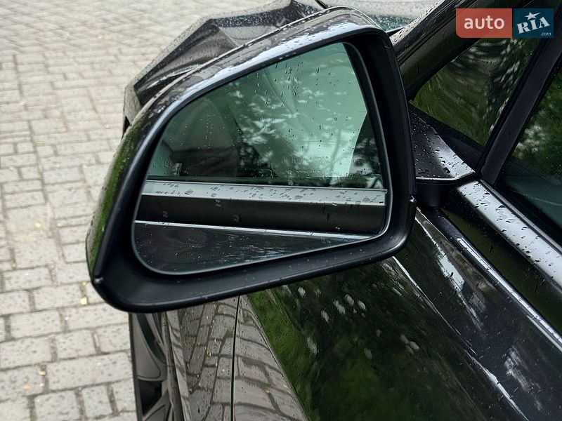 Седан Tesla Model 3 2025 в Житомирі