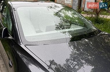 Седан Tesla Model 3 2025 в Житомирі
