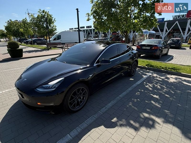 Седан Tesla Model 3 2018 в Хмельницком фото 6 Седан Tesla Model 3 2018 в Хмельницком
