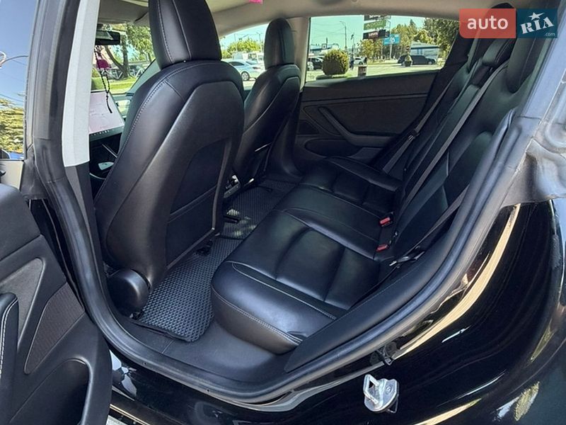 Седан Tesla Model 3 2018 в Хмельницком фото 14 Седан Tesla Model 3 2018 в Хмельницком