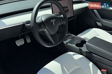 Седан Tesla Model 3 2022 в Одессе