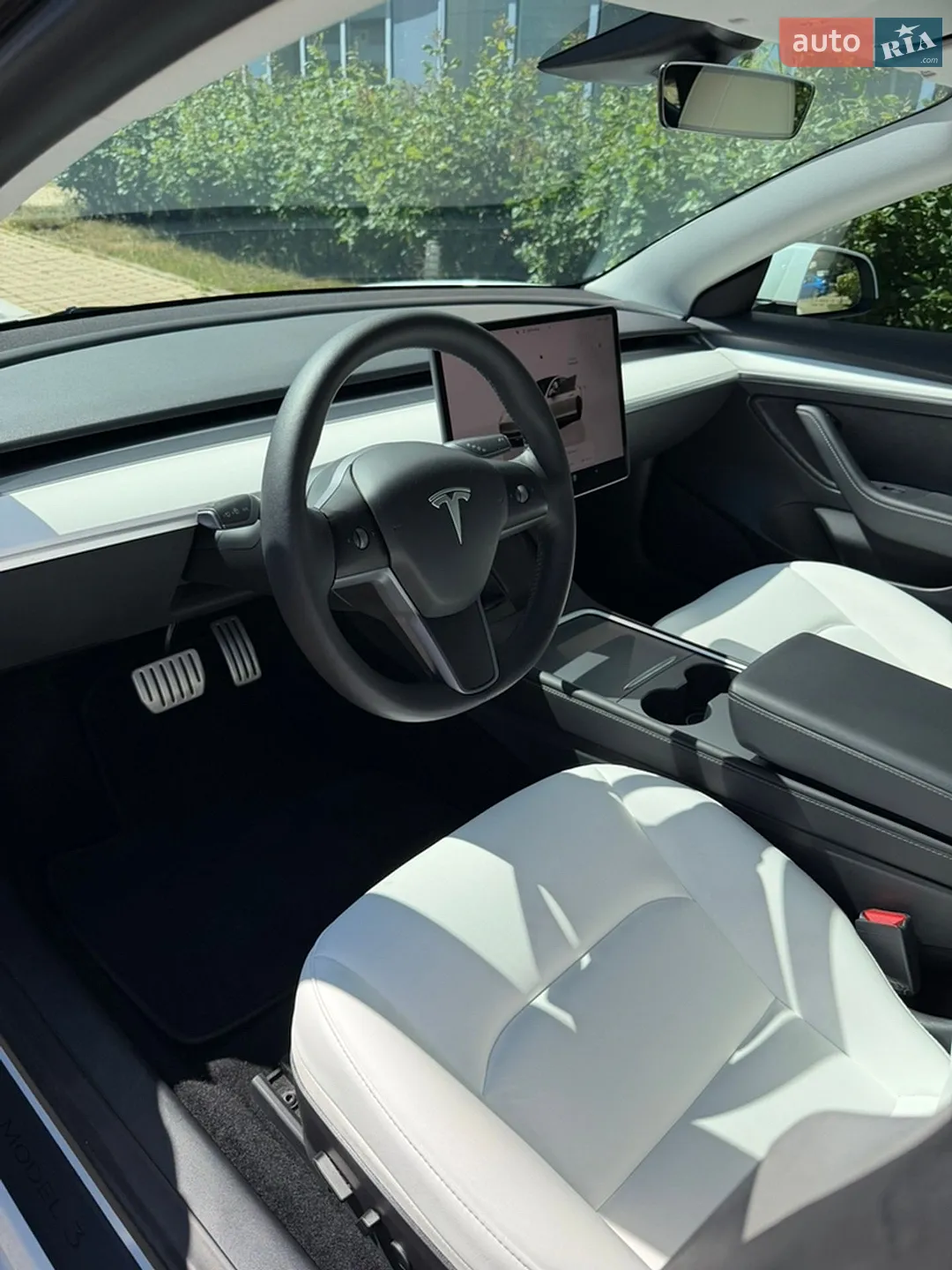 2022 Tesla Model 3 - мініатюра 25