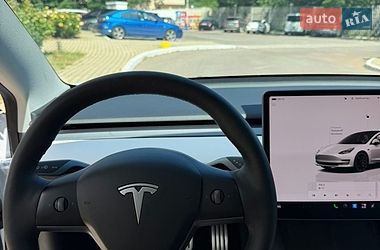 Седан Tesla Model 3 2022 в Одессе