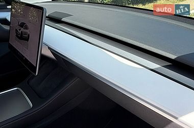 Седан Tesla Model 3 2022 в Одессе