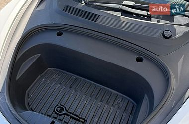 Седан Tesla Model 3 2022 в Одессе