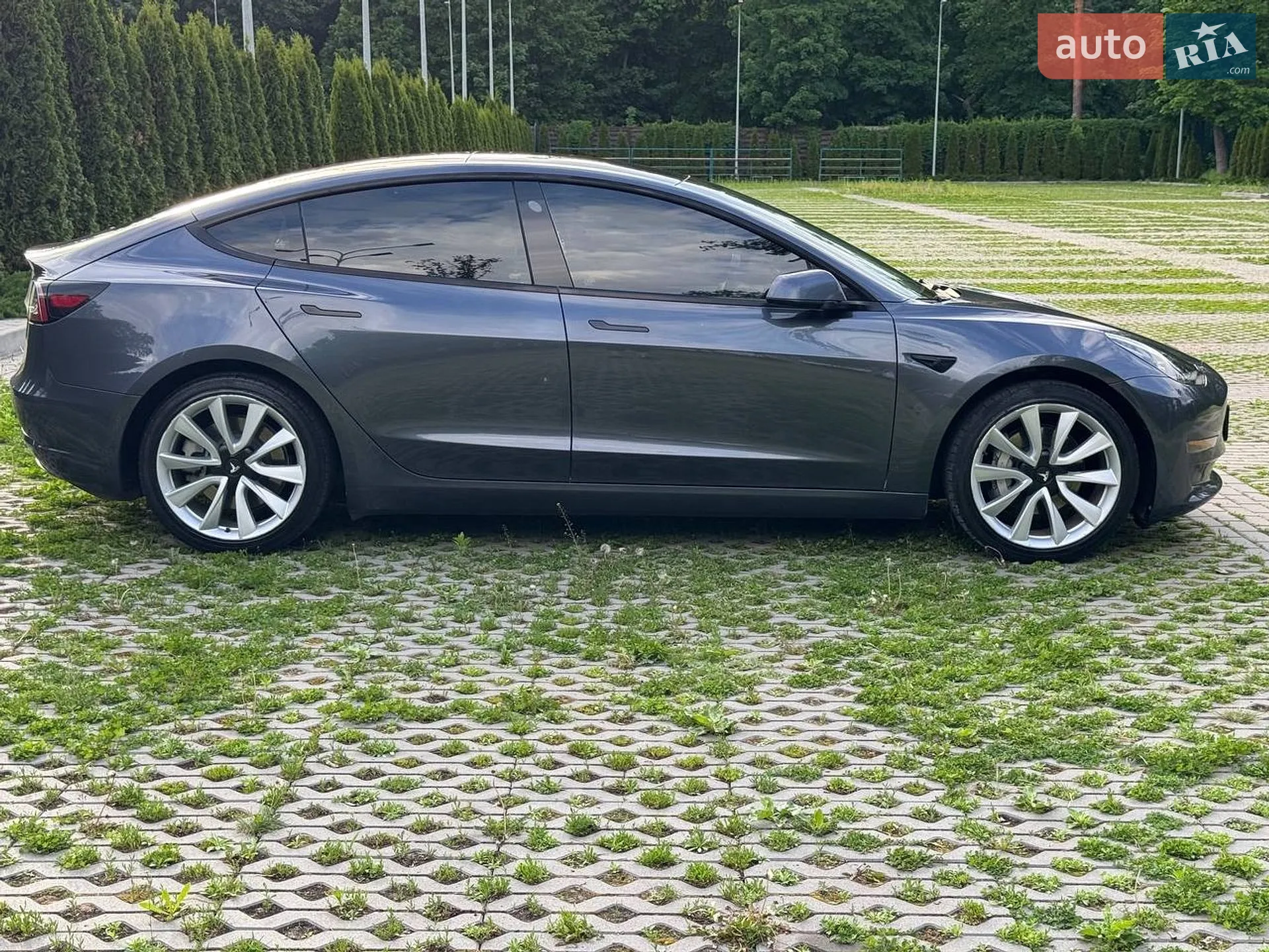 2022 Tesla Model 3 - мініатюра 4