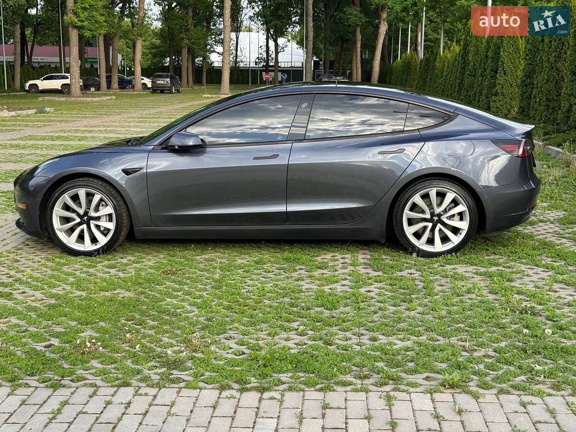 2022 Tesla Model 3 - мініатюра 9