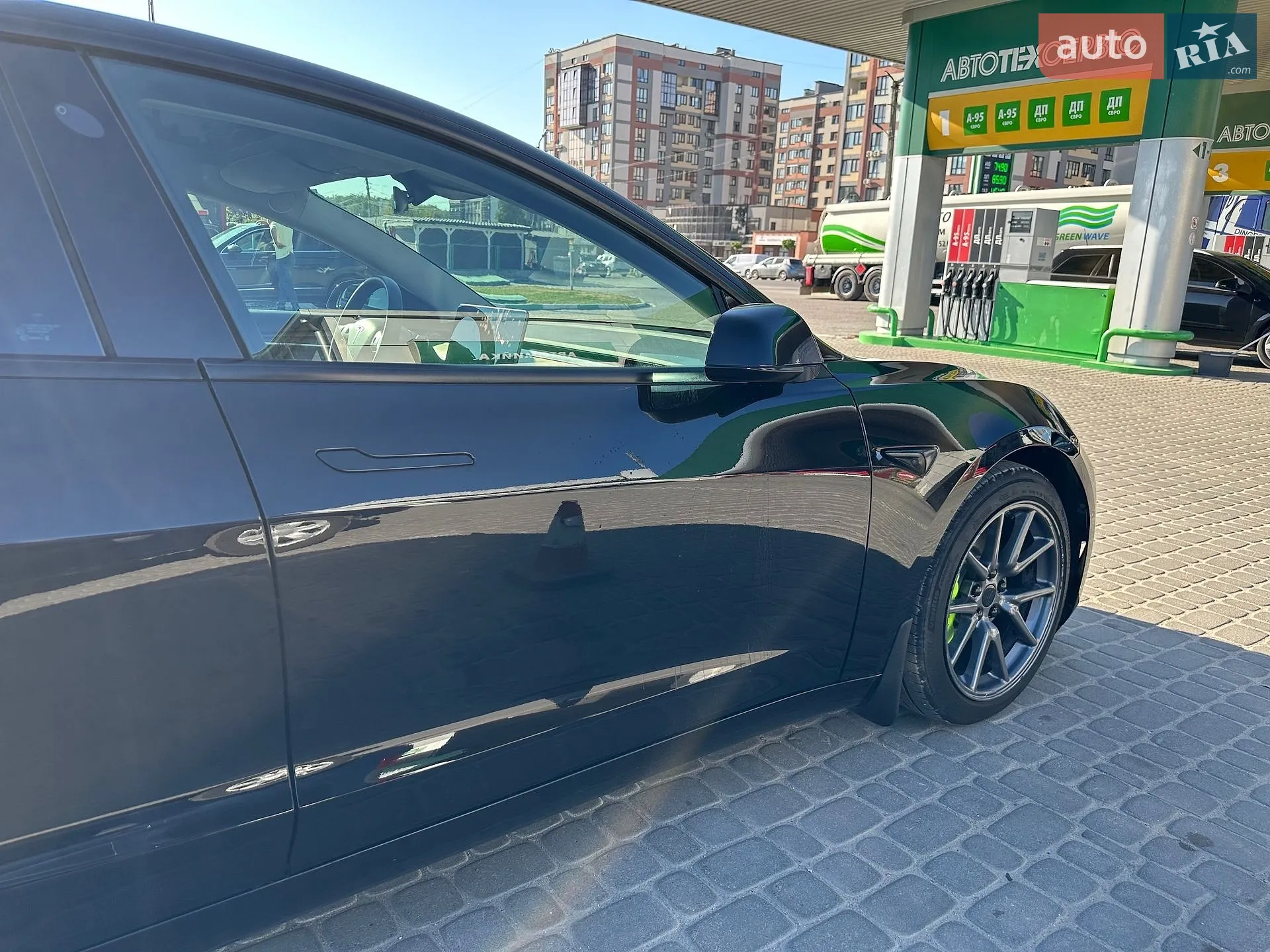 2022 Tesla Model 3 - мініатюра 8