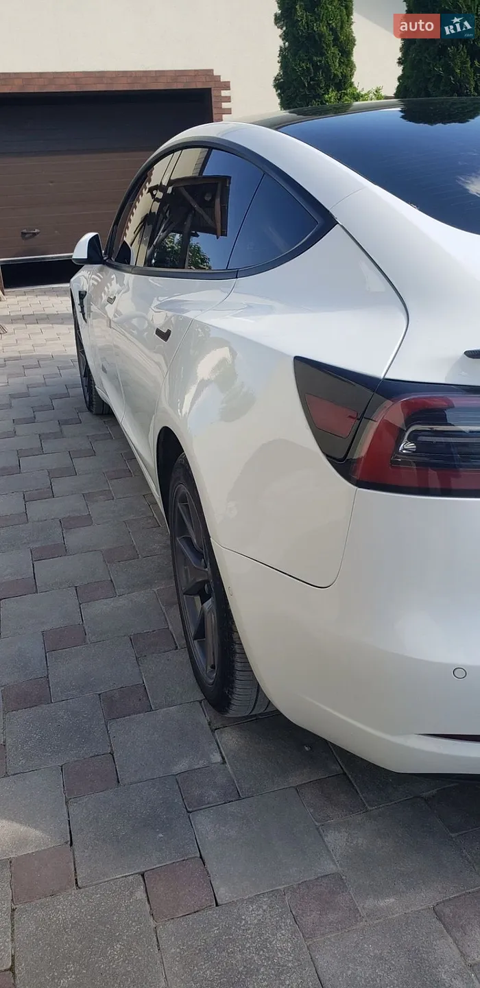 2022 Tesla Model 3 - мініатюра 3