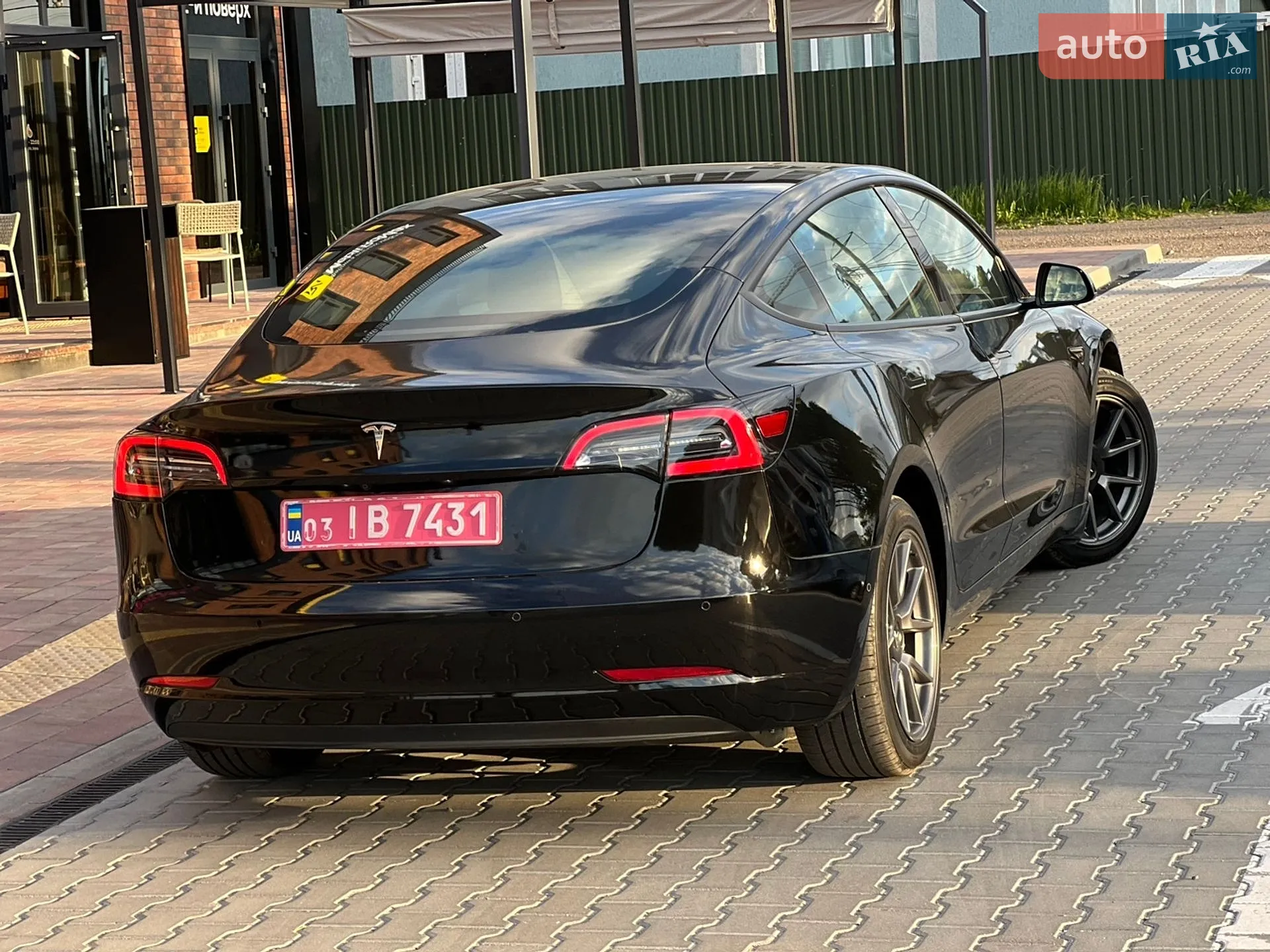 2021 Tesla Model 3 - мініатюра 16