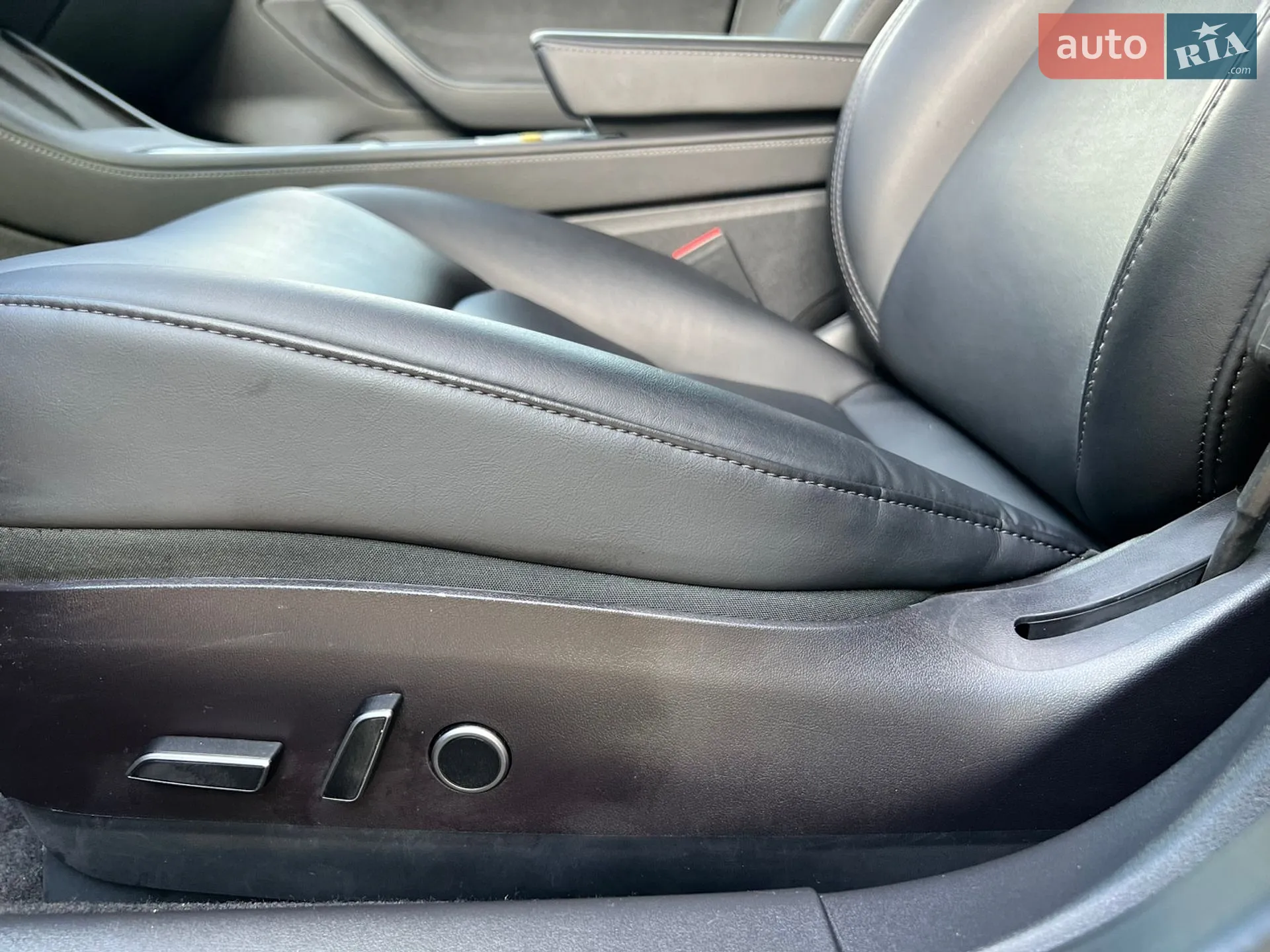 2021 Tesla Model 3 - мініатюра 36