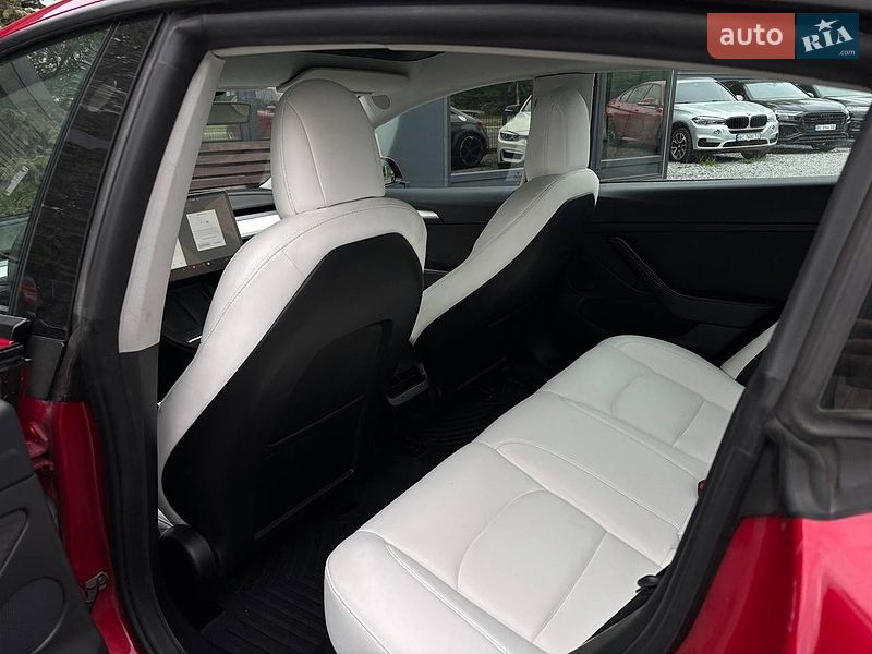 Седан Tesla Model 3 2021 в Львове фото 14 Седан Tesla Model 3 2021 в Львове