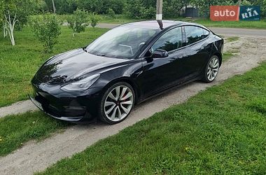Седан Tesla Model 3 2018 в Дніпрі