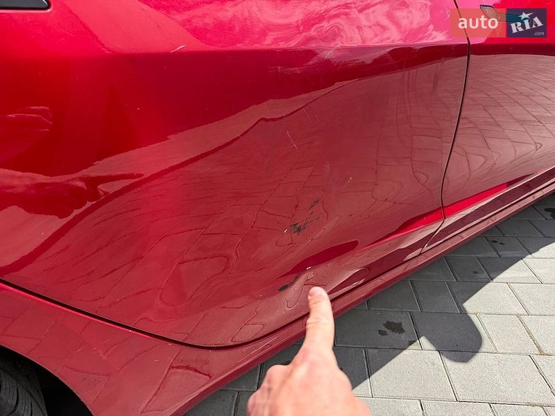 Седан Tesla Model 3 2022 в Луцке