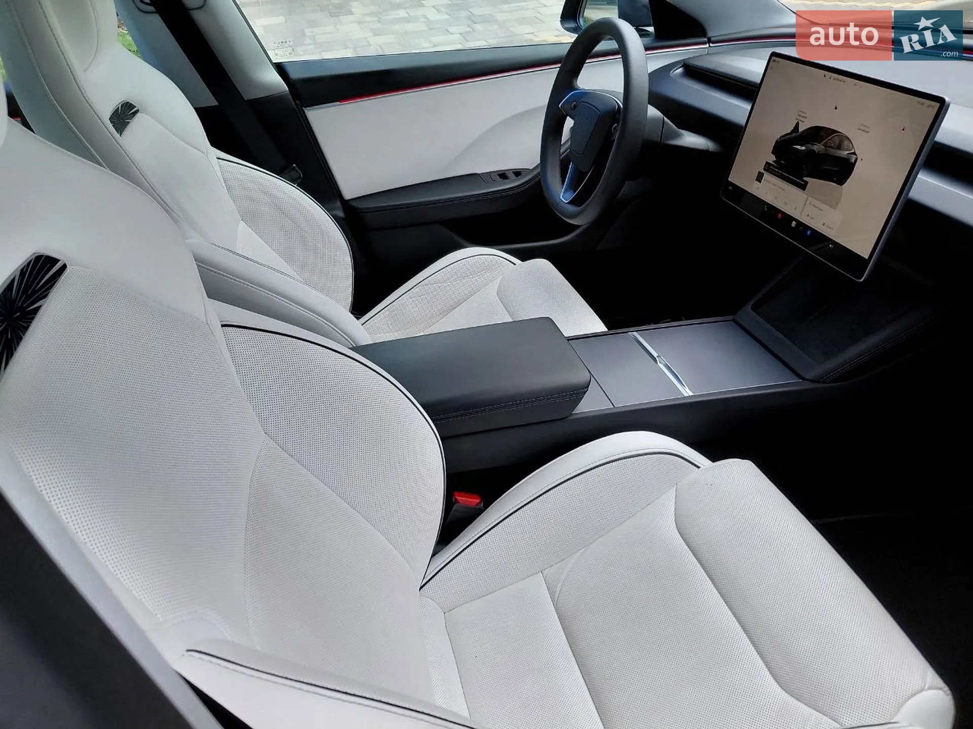 2024 Tesla Model 3 - мініатюра 11