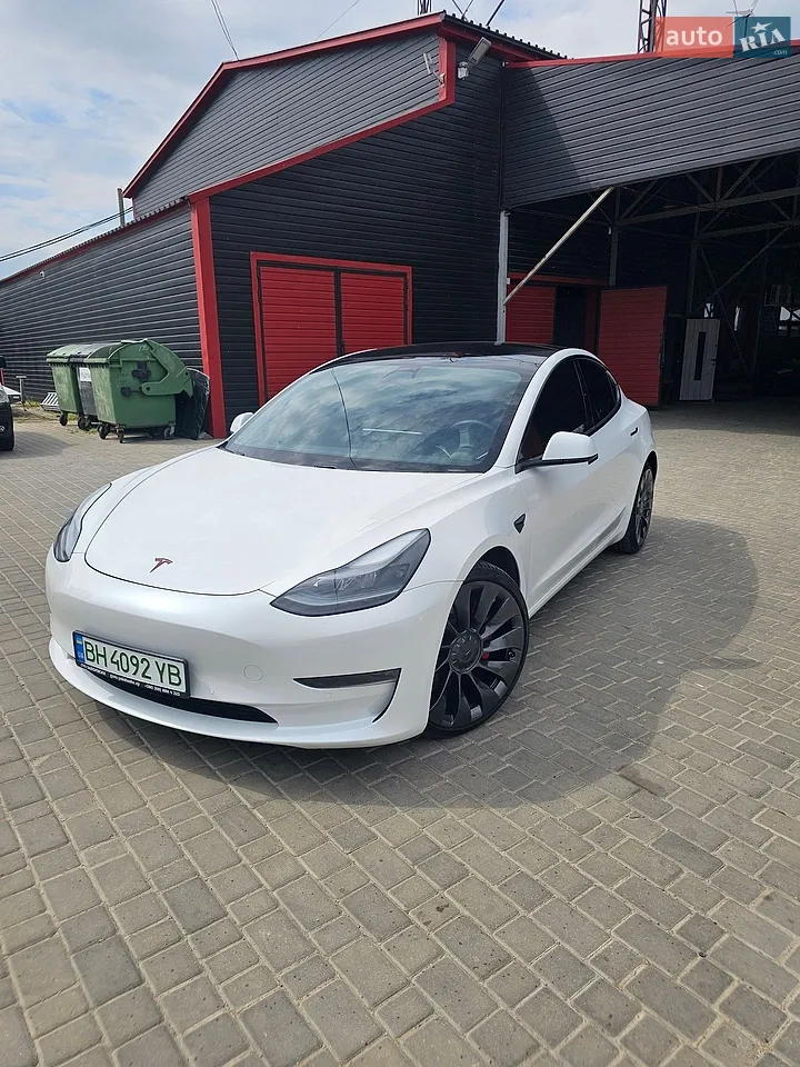 2020 Tesla Model 3 - мініатюра 18