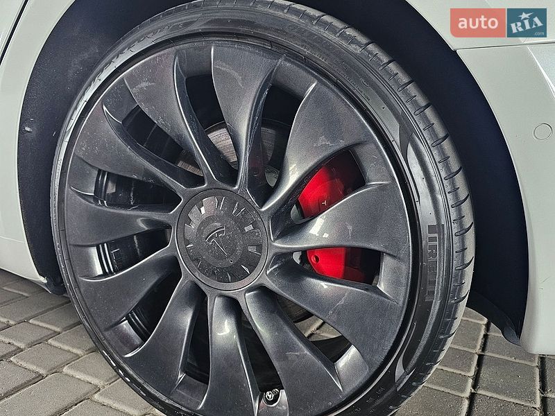 Седан Tesla Model 3 2021 в Одесі