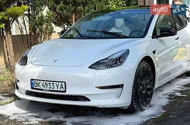 Седан Tesla Model 3 2022 в Харкові