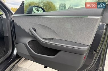 Седан Tesla Model 3 2024 в Дніпрі фото 37 Седан Tesla Model 3 2024 в Дніпрі