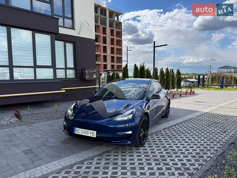Седан Tesla Model 3 2022 в Львове фото 5 Седан Tesla Model 3 2022 в Львове