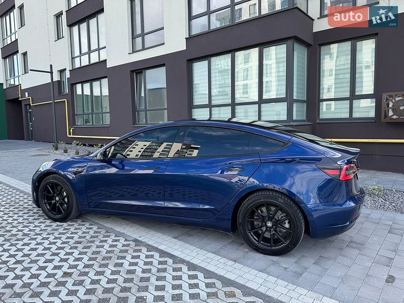 Седан Tesla Model 3 2022 в Львове фото 11 Седан Tesla Model 3 2022 в Львове