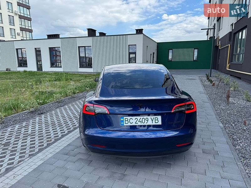 Седан Tesla Model 3 2022 в Львове фото 18 Седан Tesla Model 3 2022 в Львове