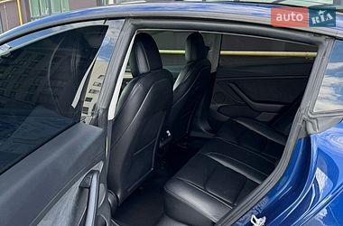 Седан Tesla Model 3 2022 в Львове фото 44 Седан Tesla Model 3 2022 в Львове