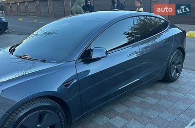 Седан Tesla Model 3 2021 в Одессе