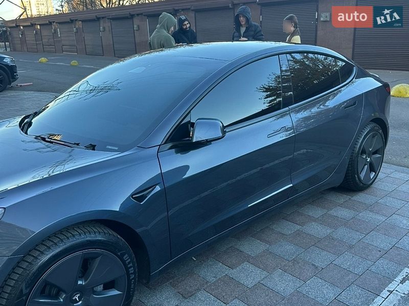 Седан Tesla Model 3 2021 в Одессе