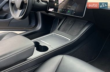 Седан Tesla Model 3 2022 в Черкасах фото 13 Седан Tesla Model 3 2022 в Черкасах