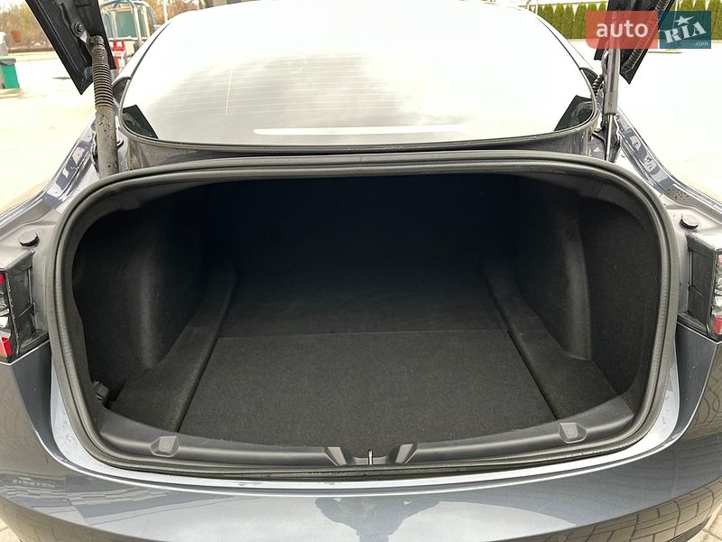 Седан Tesla Model 3 2022 в Черкасах фото 16 Седан Tesla Model 3 2022 в Черкасах