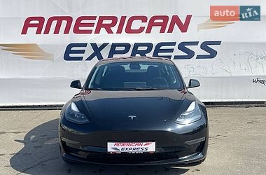 Седан Tesla Model 3 2021 в Києві