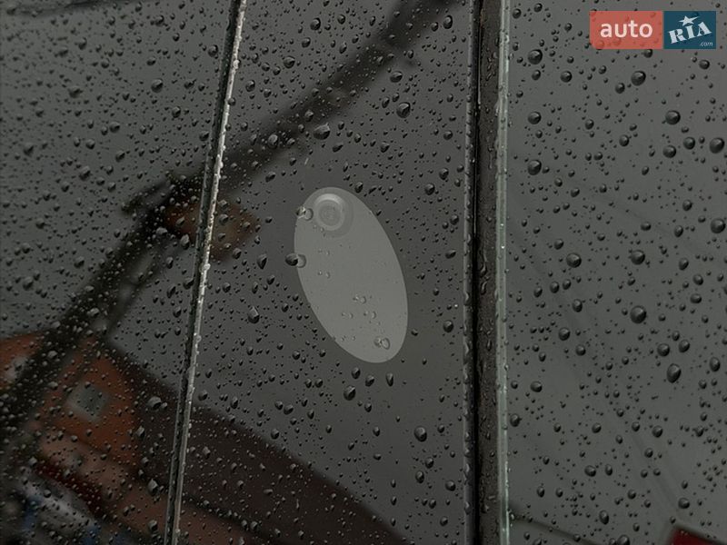 Седан Tesla Model 3 2022 в Чернигове