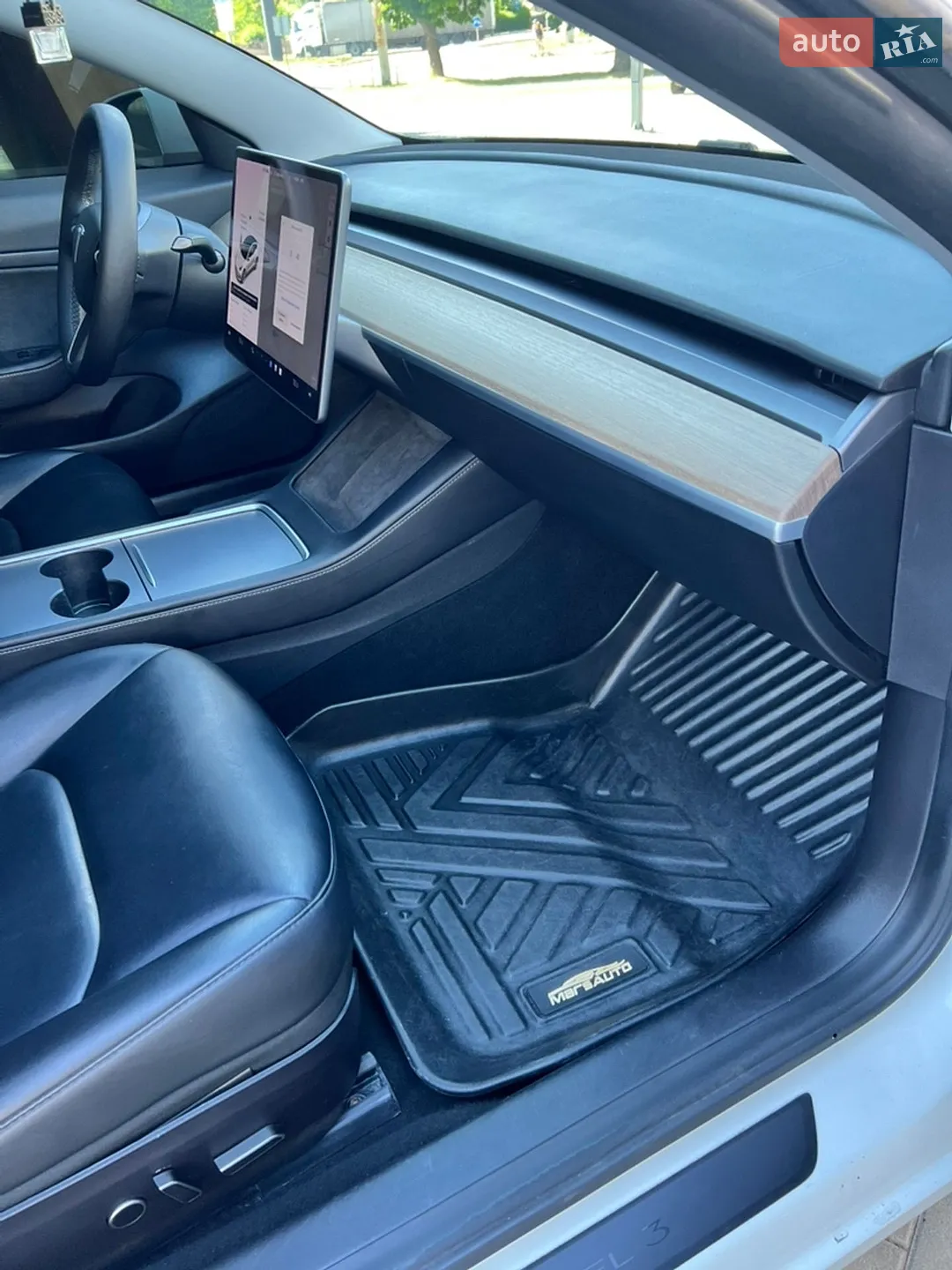 2021 Tesla Model 3 - мініатюра 16