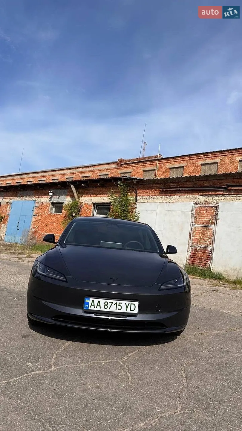 2025 Tesla Model 3 - мініатюра 2