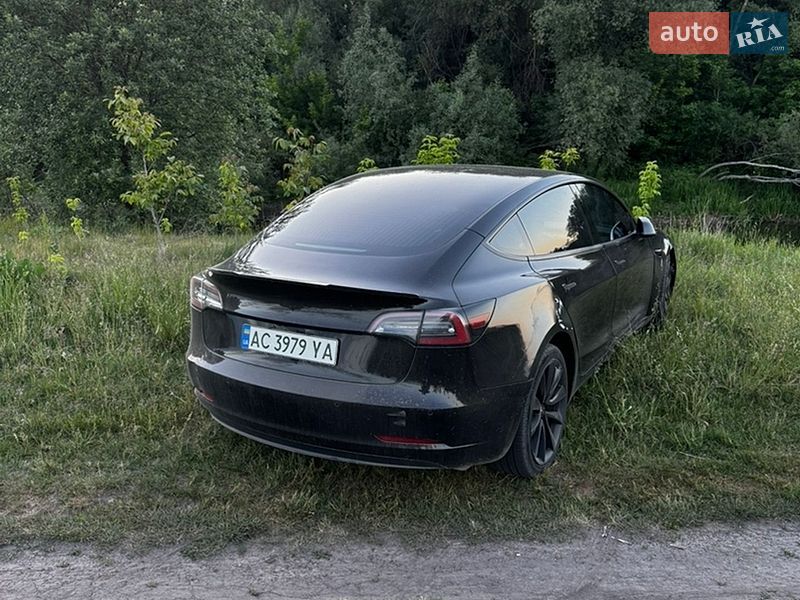 Седан Tesla Model 3 2018 в Луцьку