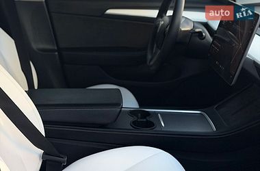 Седан Tesla Model 3 2021 в Івано-Франківську