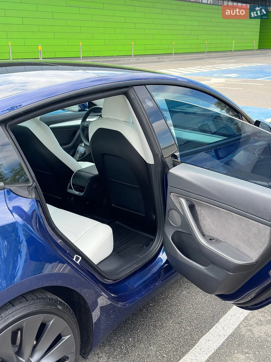 2021 Tesla Model 3 - мініатюра 8