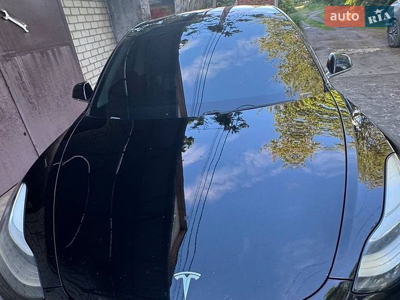 Седан Tesla Model 3 2019 в Харькове