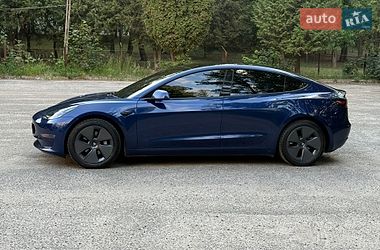 Седан Tesla Model 3 2022 в Львові