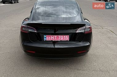 Седан Tesla Model 3 2022 в Луцьку