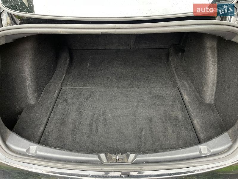 Седан Tesla Model 3 2022 в Луцьку