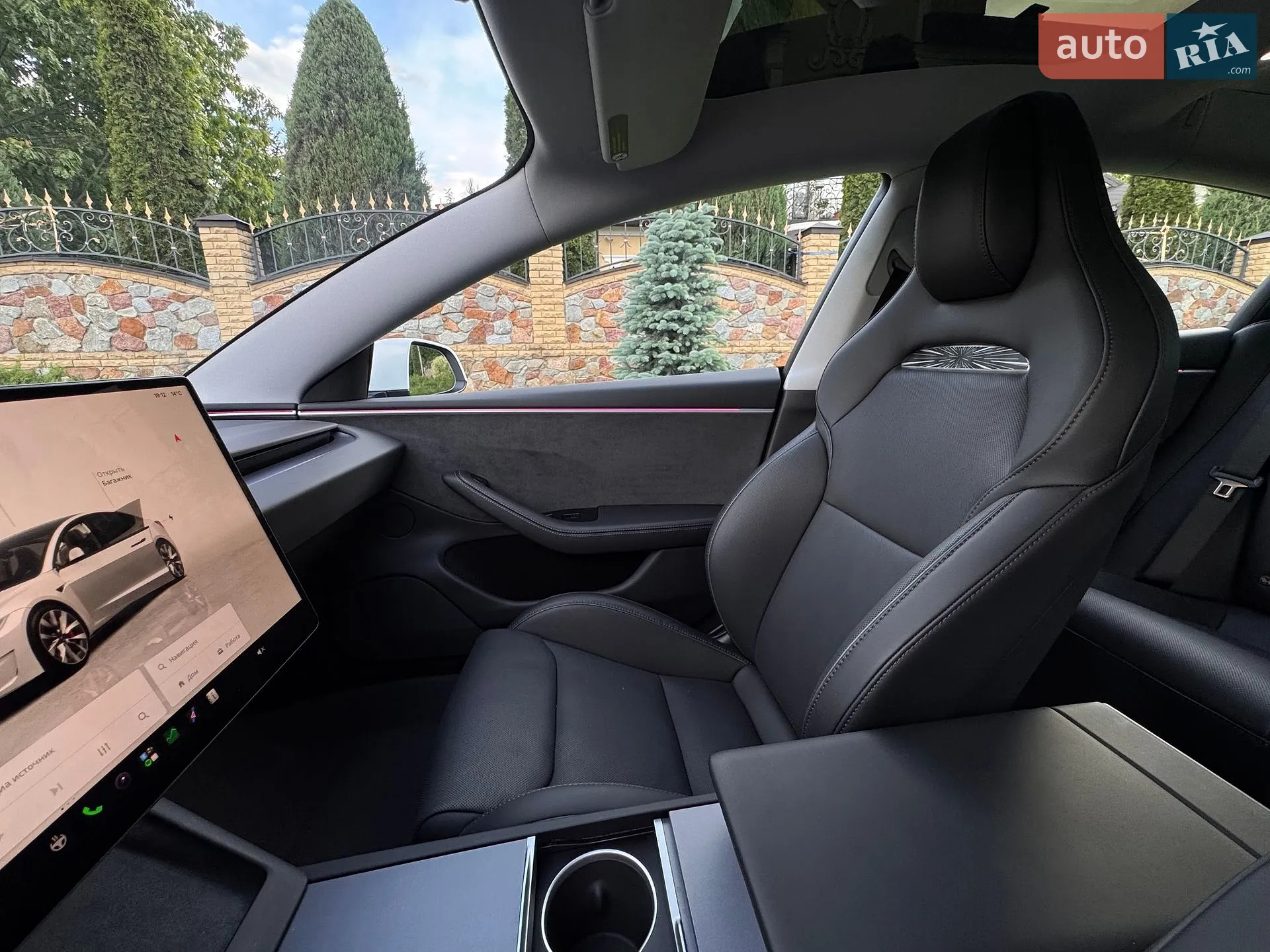 2024 Tesla Model 3 - мініатюра 16
