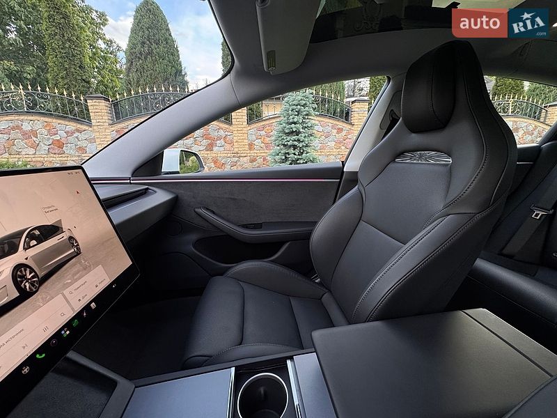 Седан Tesla Model 3 2024 в Києві фото 16 Седан Tesla Model 3 2024 в Києві