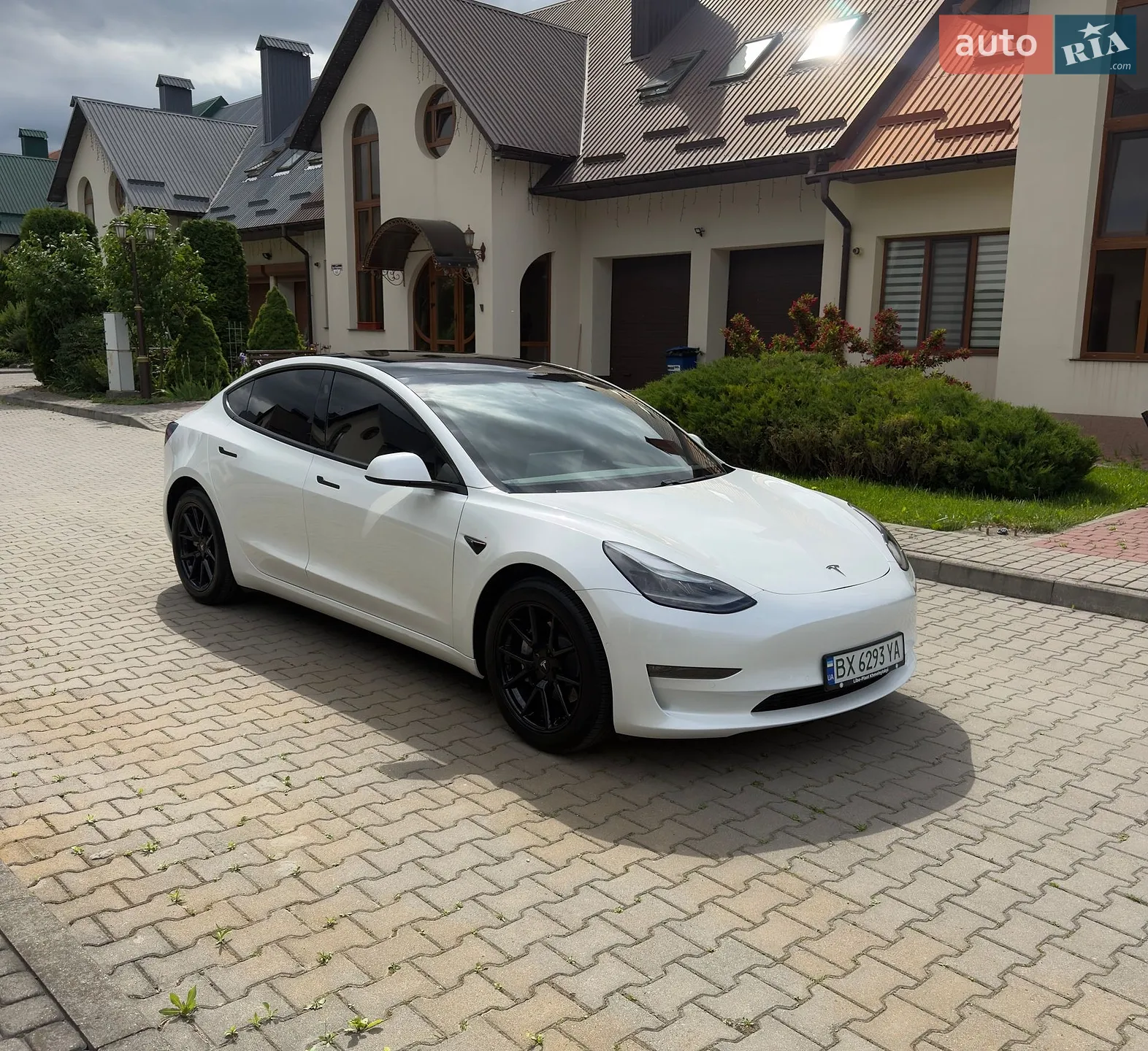 2021 Tesla Model 3 - мініатюра 3