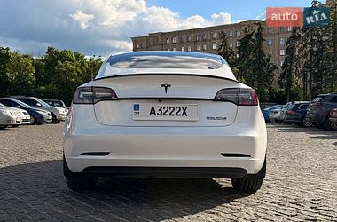 Седан Tesla Model 3 2019 в Харькове