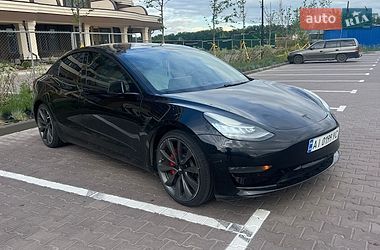 Седан Tesla Model 3 2018 в Киеве